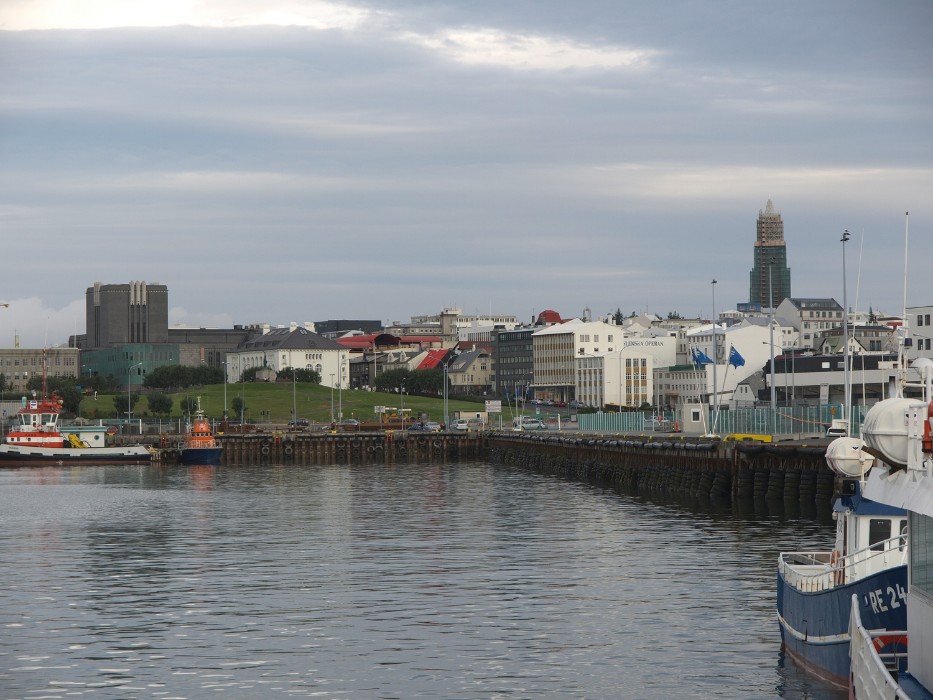 Reykjavik a kikötő felől