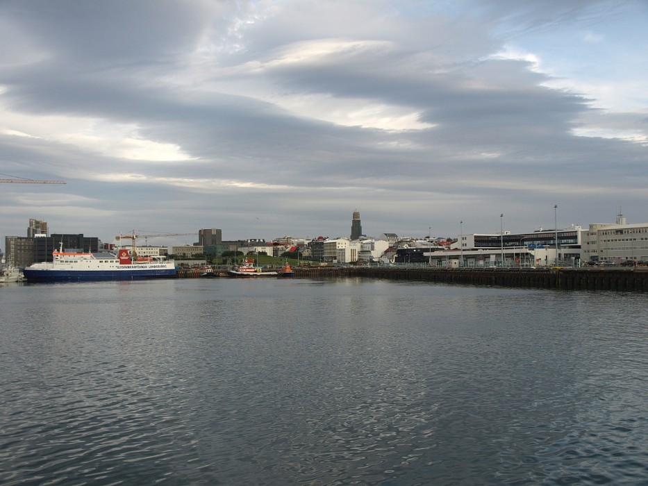 Reykjavik a kikötő felől